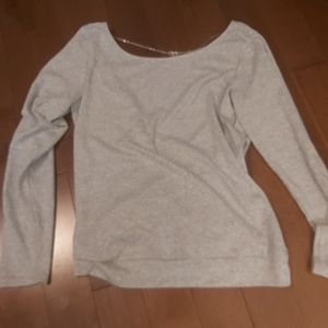 Gray backless long-sleeved